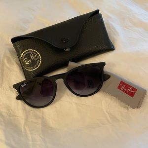 Raybans Erika Classic